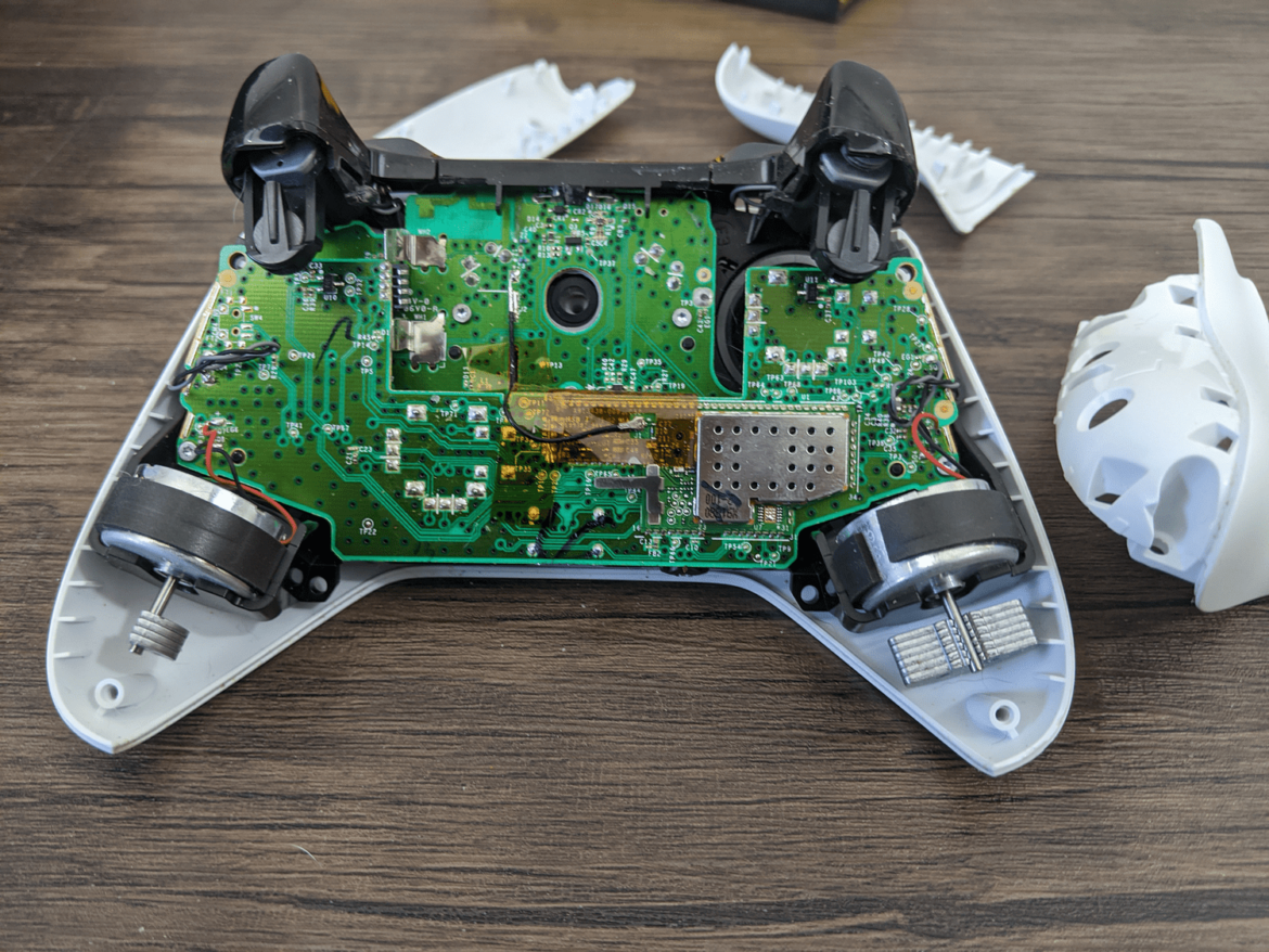 How to Take Apart an Xbox Controller
